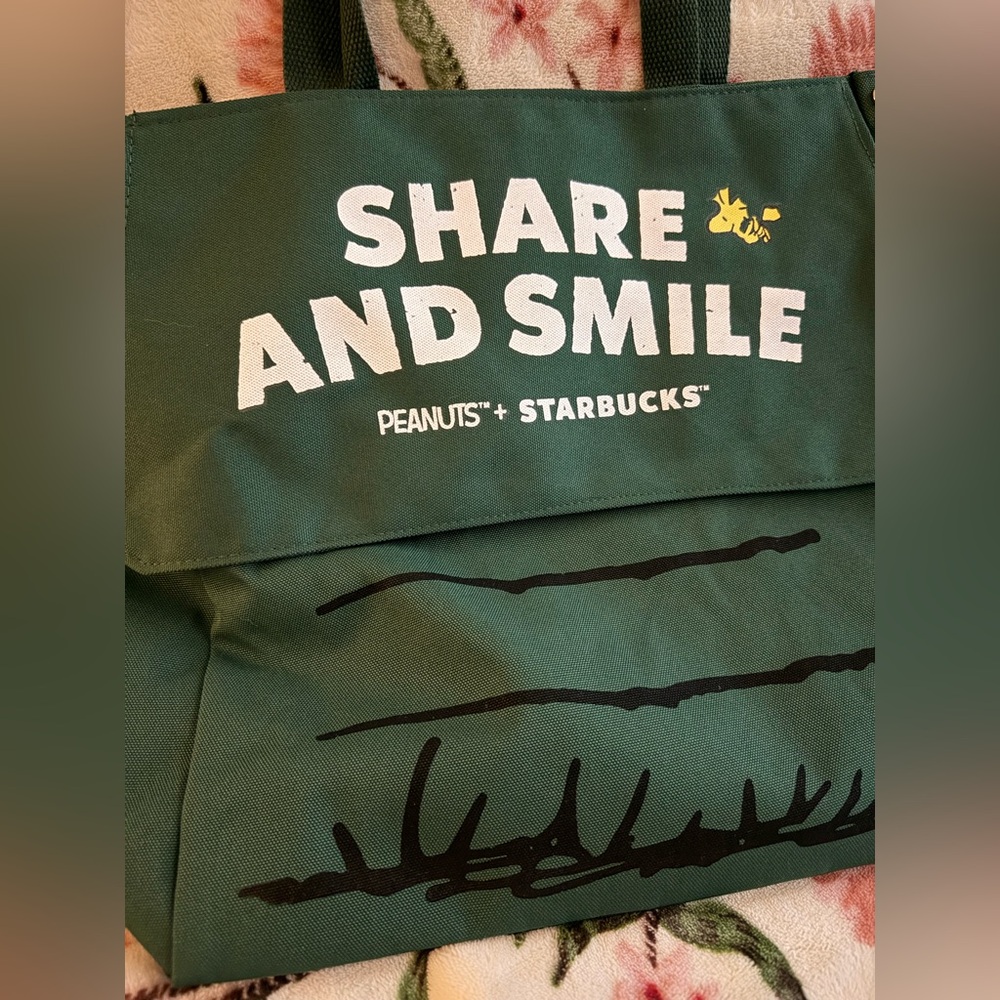 💛 Starbucks x Snoopy Yellow House Canvas Bag Commuter Tote Bag - Picture 5 of 8